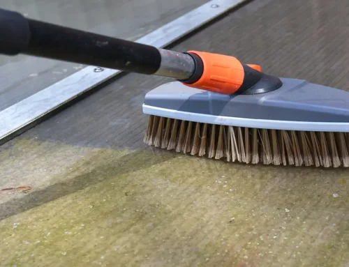 Wie eine Terrassenüberdachung reinigen?