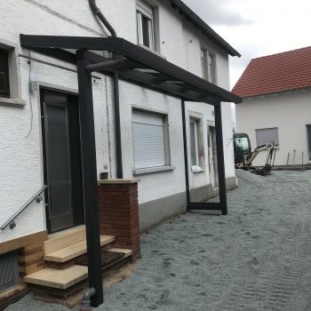 Hauseingang überdachung emw-ueberdachung Rüsselsheim